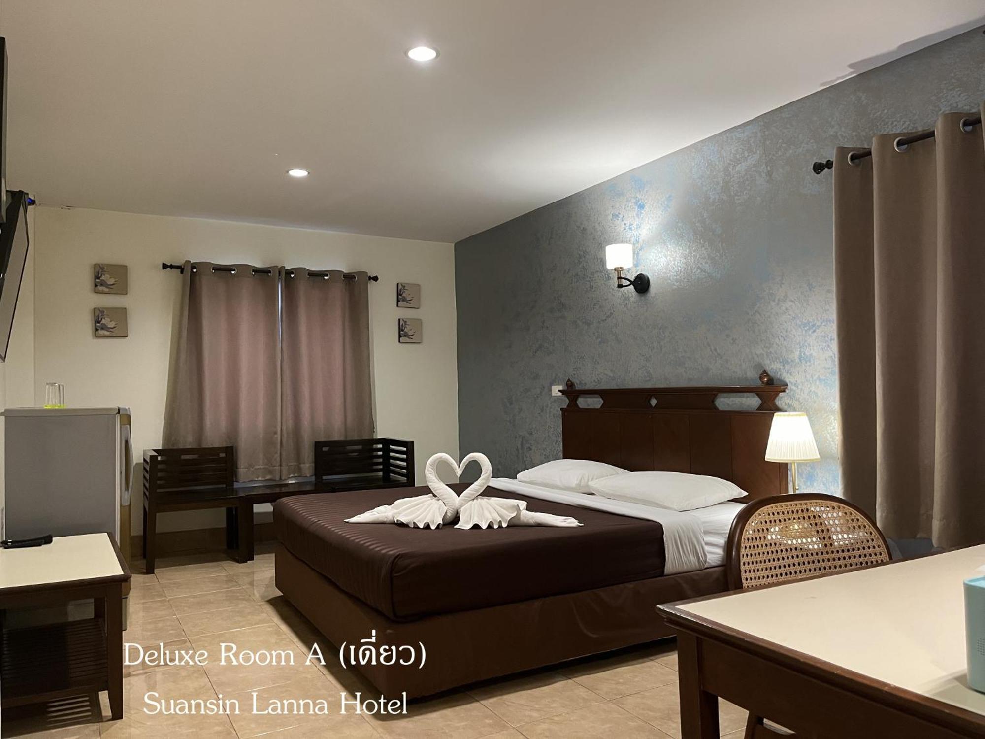 Suansin Lanna Hotel Tak Bagian luar foto