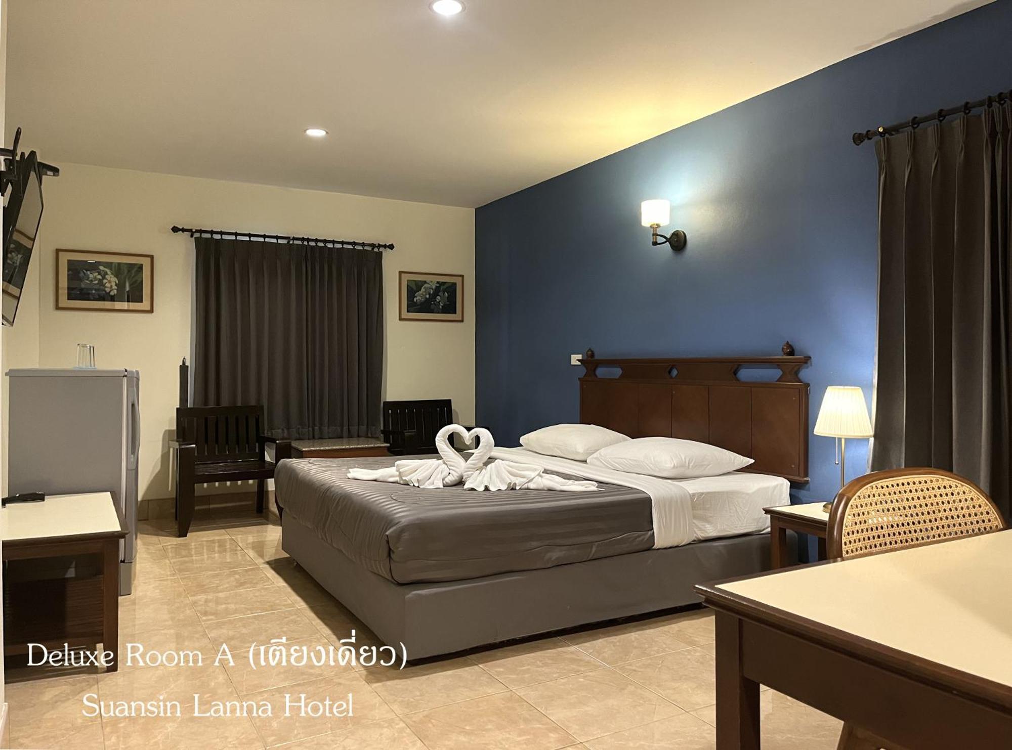 Suansin Lanna Hotel Tak Bagian luar foto